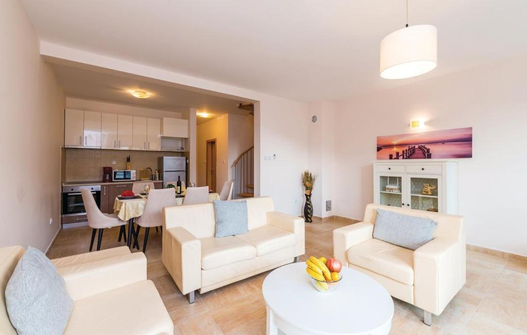 Port Adria Apartments คาเมนาริ ภายนอก รูปภาพ