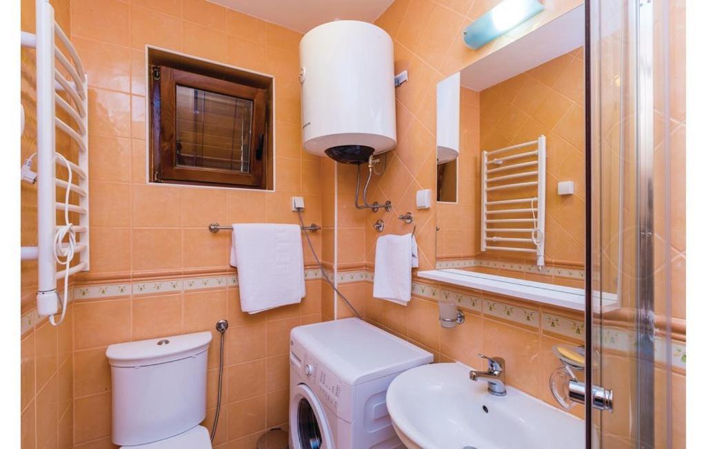 Port Adria Apartments คาเมนาริ ภายนอก รูปภาพ